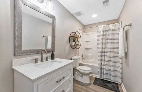 Roswell House | Renovated Historic Roswell House