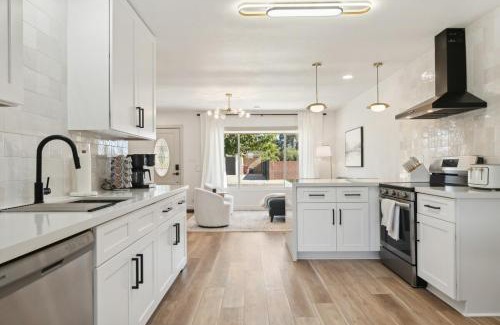 Scottsdale Estates Ten House | Renovated Home with Pool 3 Miles from Old Town