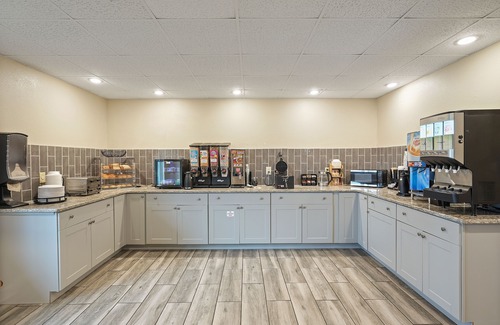 Townsend Hotel | Renovated Pet-Friendly Double Room
