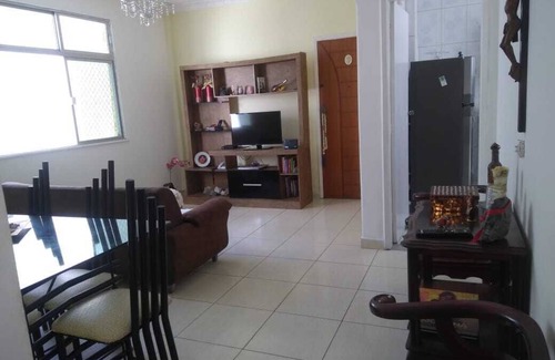 Pituba House | Rent room semi furnished and with excellent location and access to public transport.