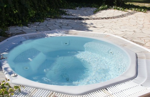 Urbanizacion Hacienda las Chapas Apartment | RESERVE APARTMENT IN MARBELLA