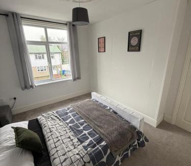 Blyth Apartment | Resi-Lets Large 3-bed 1st floor apartment, Blyth, Northumberland