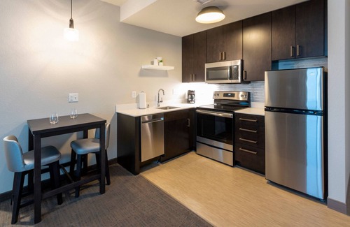 Maple Grove Hotel | Residence Inn by Marriott Minneapolis Maple Grove/Arbor Lakes
