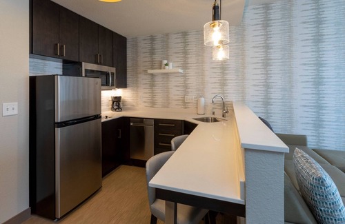 Maple Grove Hotel | Residence Inn by Marriott Minneapolis Maple Grove/Arbor Lakes