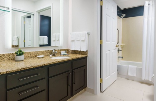 Gaithersburg Hotel | Residence Inn by Marriott Gaithersburg Washingtonian Center