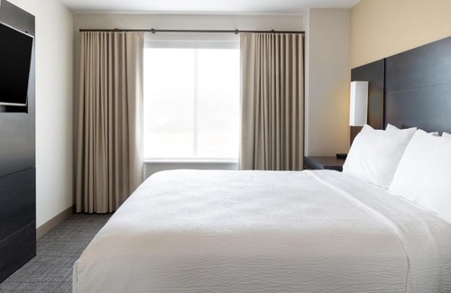 Corona Hotel | Residence Inn by Marriott Corona Riverside