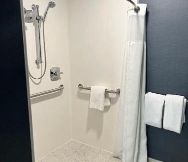 Quad Cities Hotel | Residence Inn by Marriott Davenport