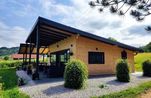 Zenica-Doboj Canton House | Residence Wood Pool & SPA