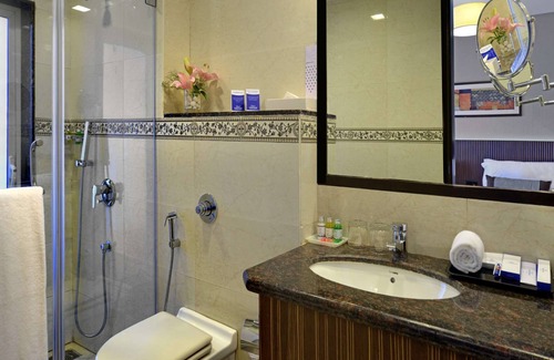 Malad West Hotel | Residency Sarovar Portico Mumbai