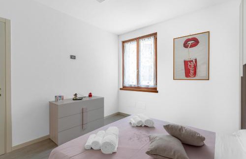 Montichiari Apartment | Residenza Il Duomo, near Lake Garda