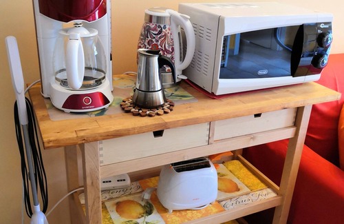 Pallanza Apartment | Residenza Silvana - Apt. B- Garden in Suna with parking, Wifi and A/C