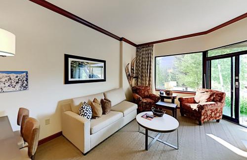 Olympic Valley Apartment | Resort at Squaw Creek's 128