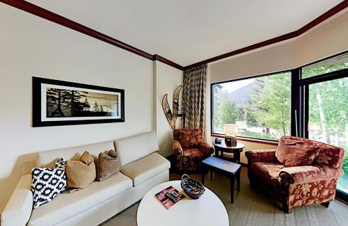 Olympic Valley Apartment | Resort at Squaw Creek's 128
