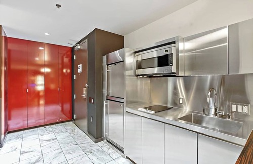 Las Vegas Hotel | Resort in Las Vegas with NO RESORT FEES & FREE VALET SERVICE!