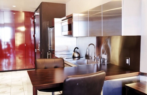 Las Vegas Hotel | Resort in Las Vegas with NO RESORT FEES & FREE VALET SERVICE!