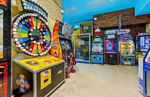 Regal Palms House | Resort Lazy River Arcade 15mi from Disney