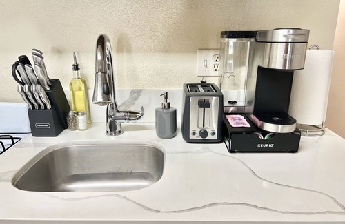 Fountain Valley Condo | Resort like Condo near Disneyland, the Beaches, Los Angeles & more