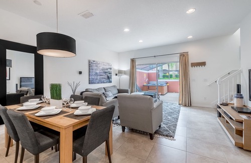 Sunset Lakes House | Resort living, next to Disney Townhome with hottub