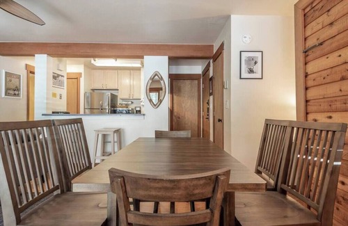 Tahoe City Resort | Resort Studio Minutes to Lake and Ski Areas