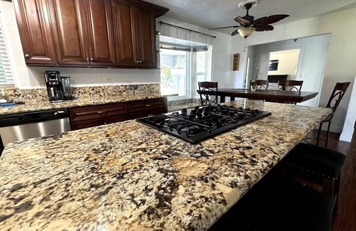 Granite Bay House | Resort style house near the lake