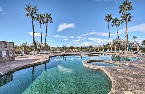 Lake Havasu City Apartment | Resort-Style Lake Havasu City Condo with Pool!