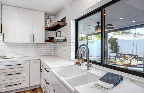 Paradise Valley Village House | Resort-Style Yard | Pool, Hot Tub & Prime Location Near Hiking!