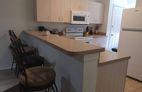 Haines City House | Resort Villa, Pools Fun and relaxation/w Kingbed