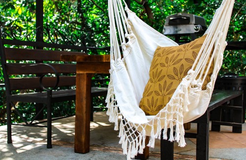 Paraiso Villa | Resort With 3 Casitas And a Beautiful Pool Minutes Away From World-Class Surf