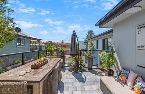 Narrabeen Apartment | Rest A While directly across from the sand of Narrabeen Beach