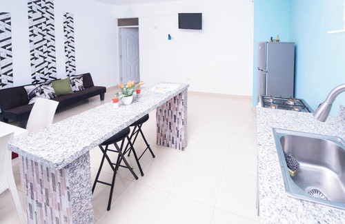 Samana Apartment | REST AND PLEASURE IN SAMANA/JACUZZI/BBQ/5 MINUTES FROM TOWN.