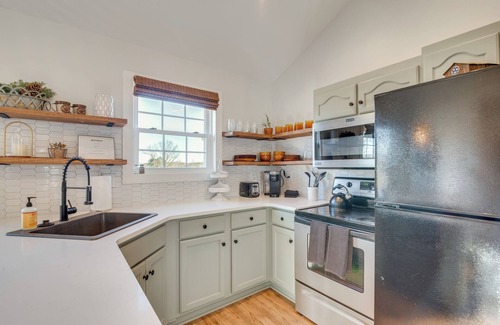 Springfield Apartment | Rest & Relax: Tennessee Home w/Patio & Fire Pit