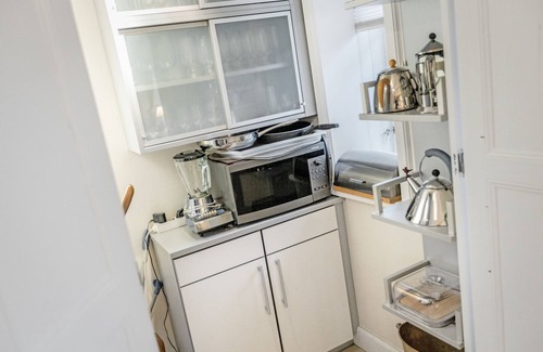 Keitum House | Restauriertes, Unter Denkmalschutz Stehendes Reetdach-einzelhaus der Extraklasse