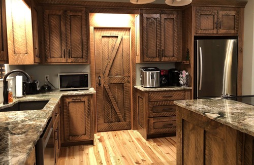 Dillard House | Retreat@Cool 3300’! Sky Valley-Highlands Hub! Hike-Golf-Pool-Tennis-PB! 5 BR-4B!