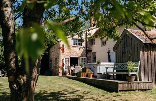 Ipswich House | Retreat East