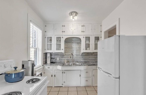 Mesta Park Apartment | Revive in Apartment Number 5!