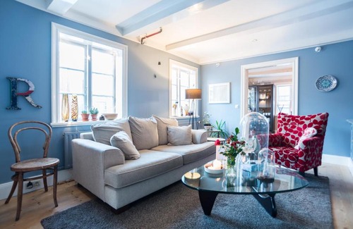 Downtown Bed & Breakfast | Reykjavík Treasure B&B