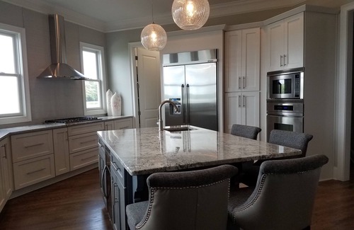 Reynolds Landing House | Reynolds Luxury Lakefront with Amazing Views