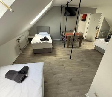 Rhein-Erft-Kreis District Apartment | RheinGlück - kleines Apartment