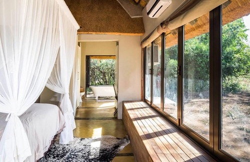 Jozini Cabin | Rhino River Lodge