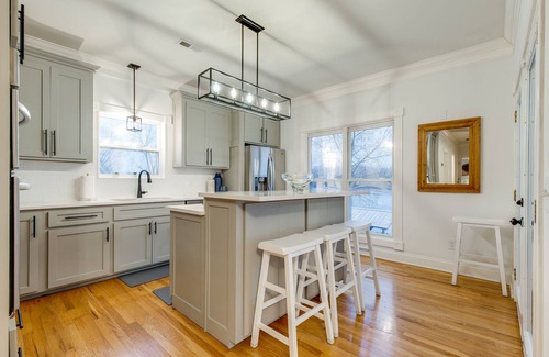 Ashland City House | Rhythm on the River- Private Dock - Game room & more!