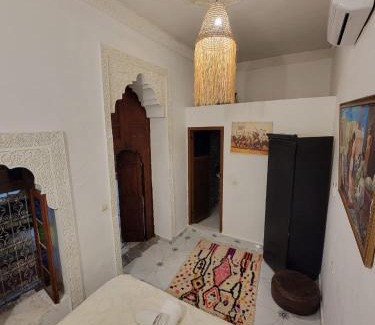 Fes El Jdid Hotel | RIAD Belkayed Fez