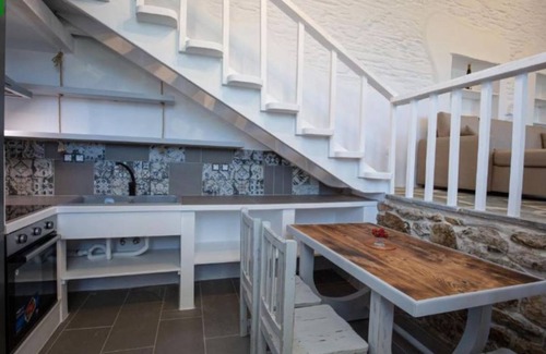 Andros Town Apartment | Richie's Sea View Romantic Residence