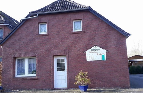 Stollhamm Apartment | Riebe apartment 3 - Holiday home Riebe