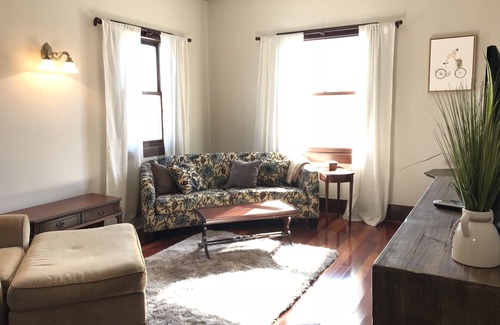 Pentwater Condo | Right Downtown with Space for Everyone!