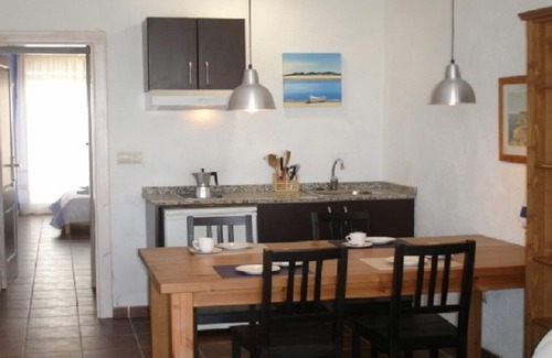 Roda de Bara Apartment | Right on the Beach - Masia del Mar - with your feed in the sand