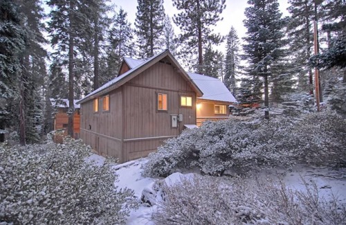 Tahoe Vista Ski Chalet | Rim Drive Lookout