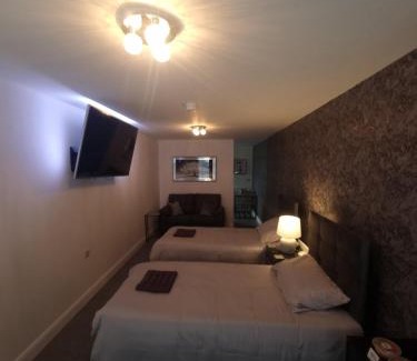 Gaeltacht Quarter Apartment | Rise at the Belfast Murals