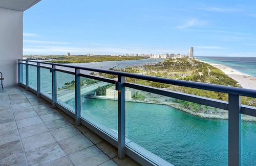 Bal Harbour Apartment | RITZY OCEANFRONT SUITE Bal Harbour