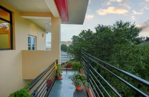 Sidhpur Villa | Riva Dreams 2-BHK Retreat with Hill Views & Lush Garden
