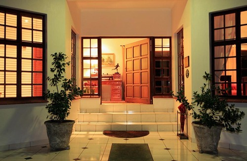 Hillcrest Bed & Breakfast | Rivendell Bed and Breakfast